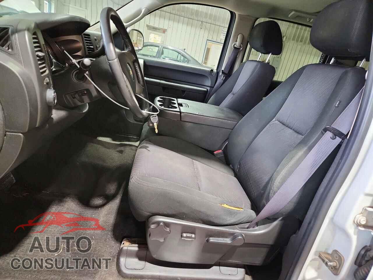 CHEVROLET SILVERADO 2011 - 3GCPKSE31BG367012