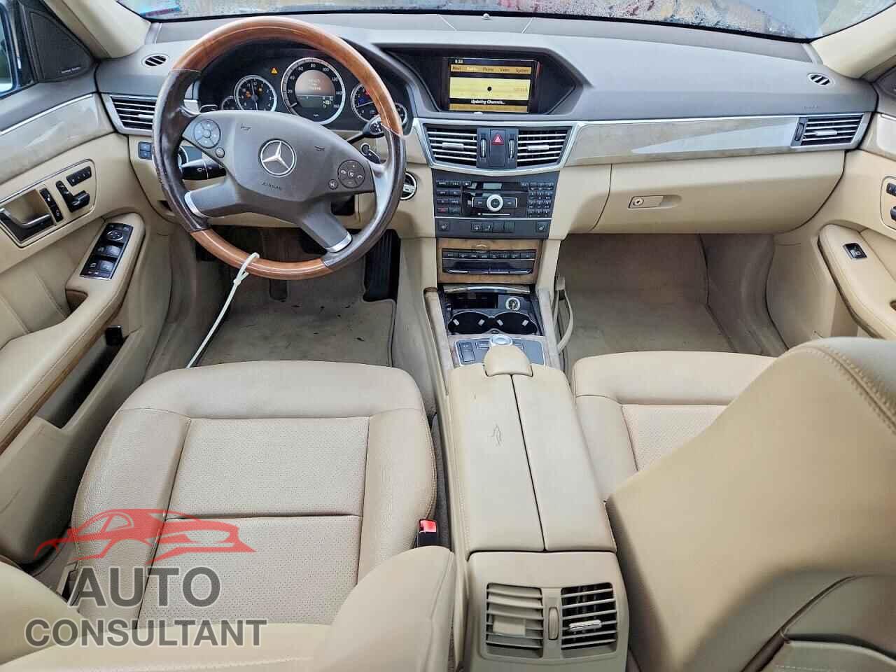 MERCEDES-BENZ E-CLASS 2011 - WDDHF8HB1BA310344