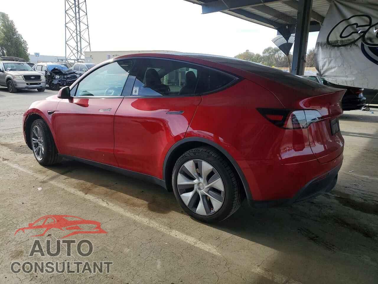 TESLA MODEL Y 2023 - 7SAYGAEE1PF910389