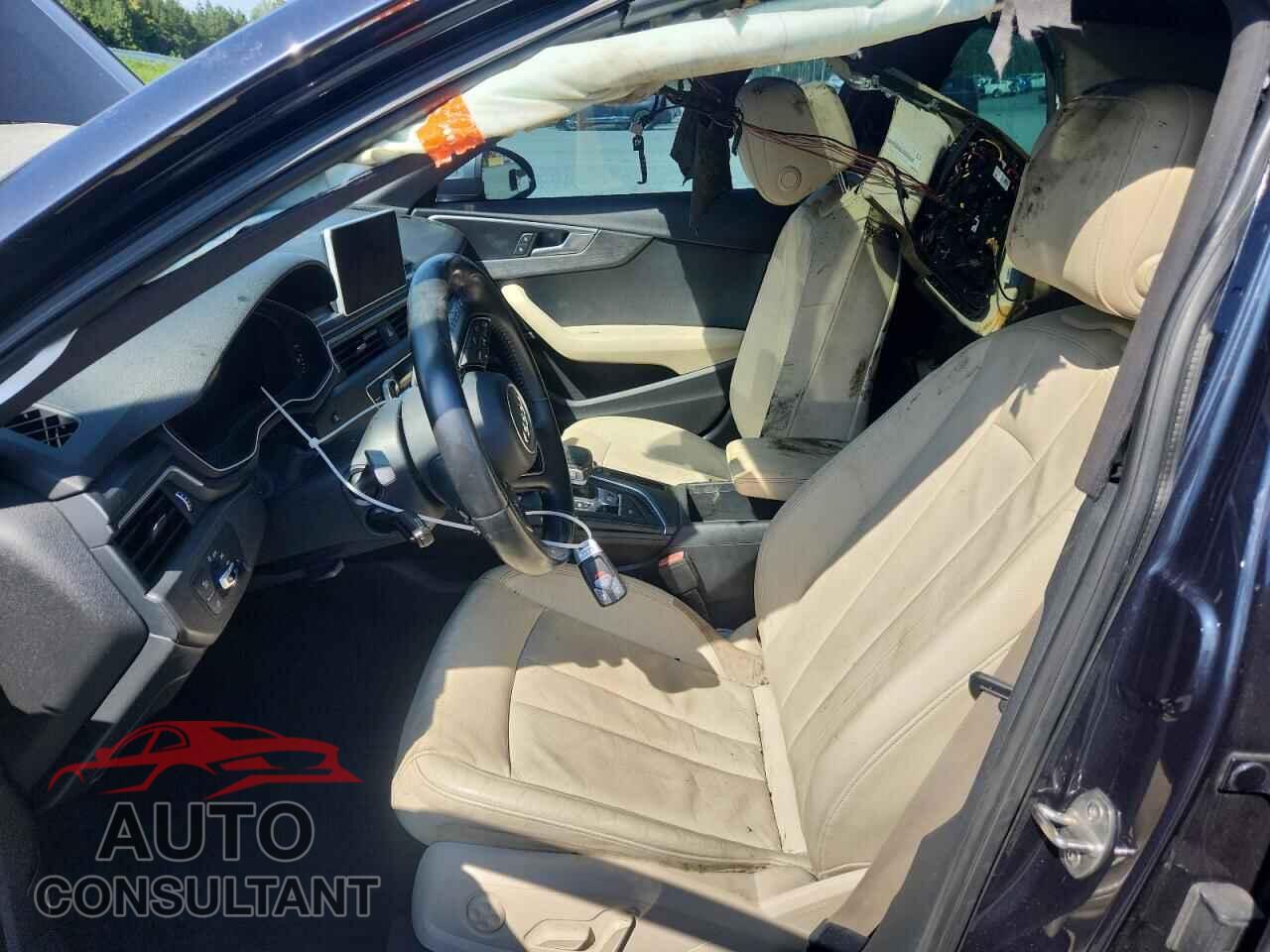 AUDI A4 2017 - WAUKMAF47HN059782
