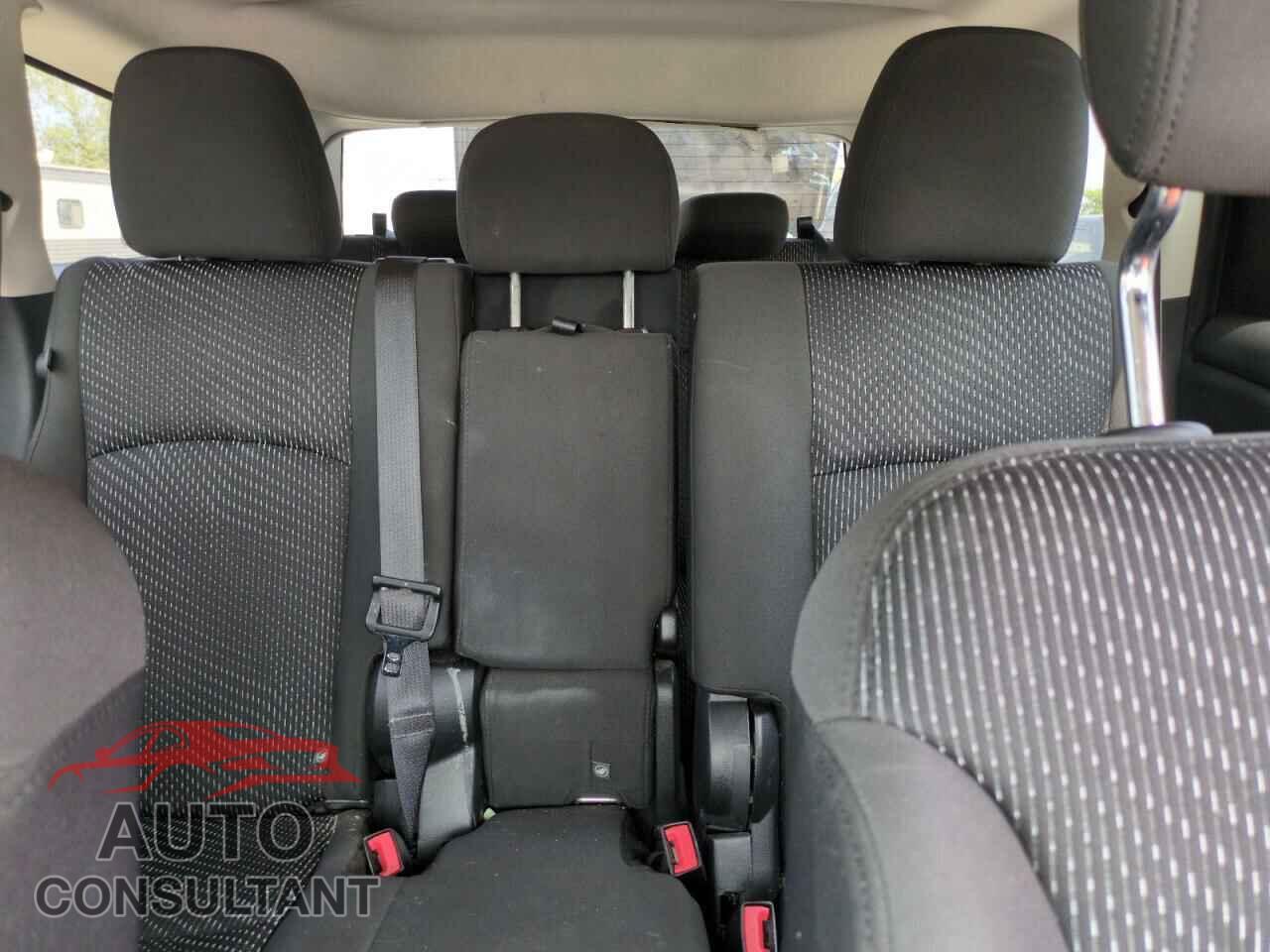 DODGE JOURNEY 2017 - 3C4PDCAB5HT637680