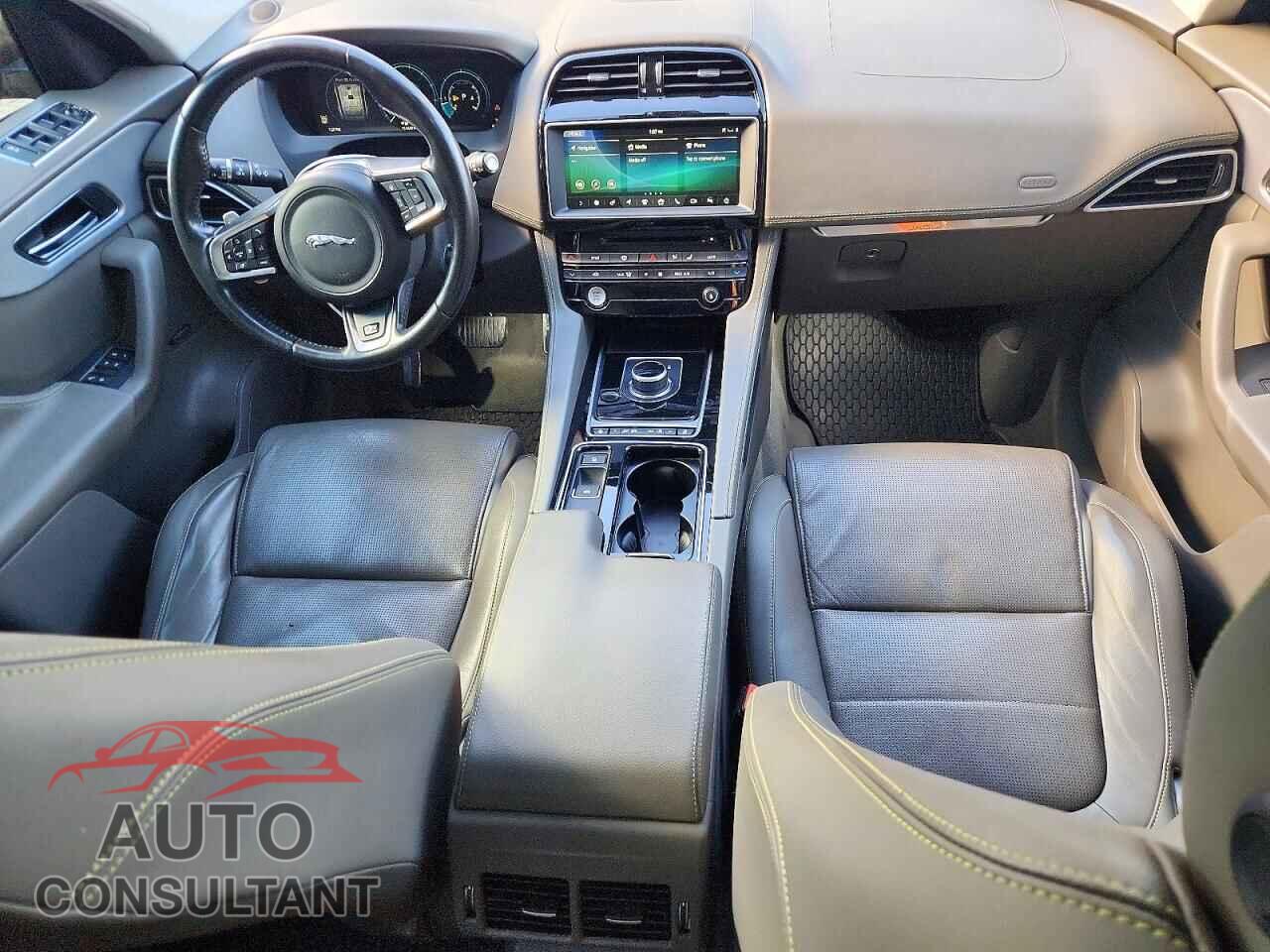 JAGUAR F-PACE 2018 - SADCL2FN0JA255363