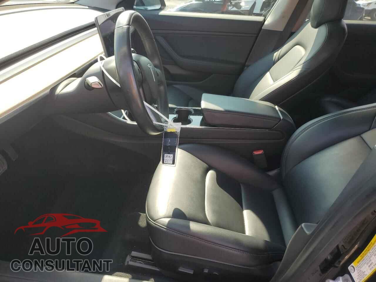 TESLA MODEL 3 2018 - 5YJ3E1EA2JF152080