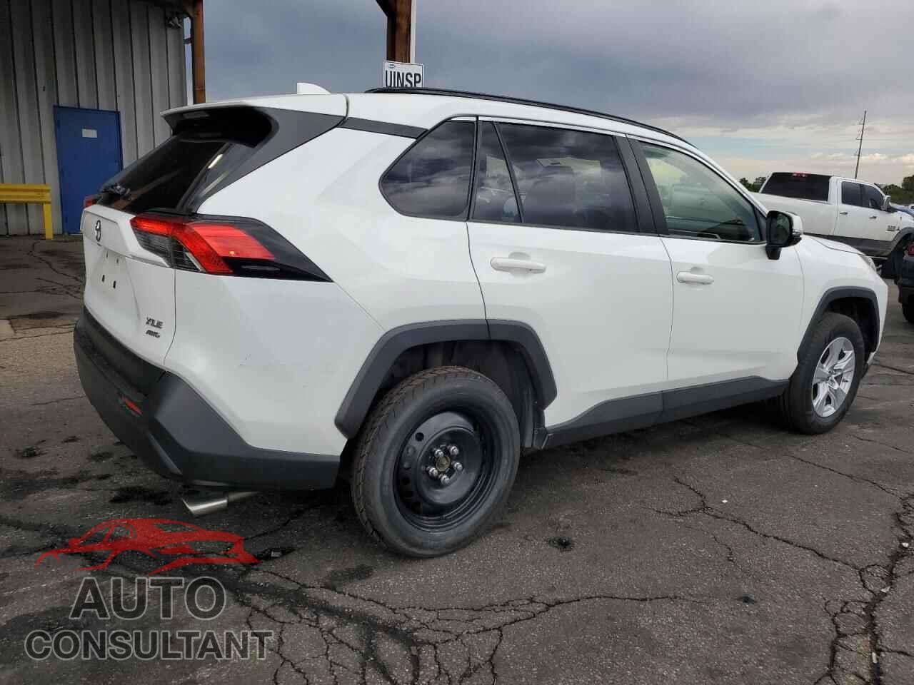 TOYOTA RAV4 2019 - JTMP1RFVXKD024725