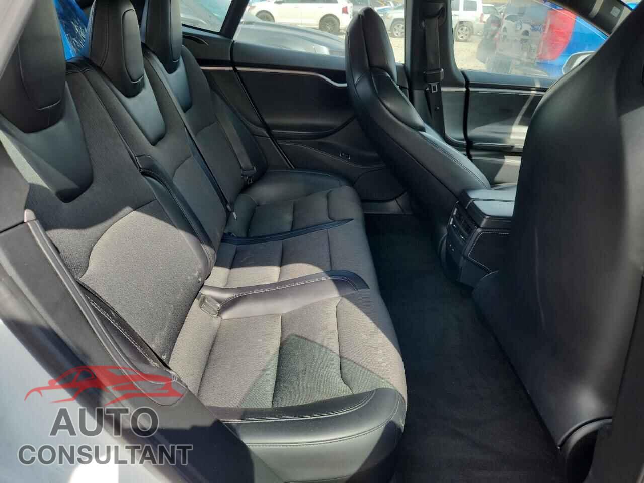 TESLA MODEL S 2018 - 5YJSA1E22JF281078