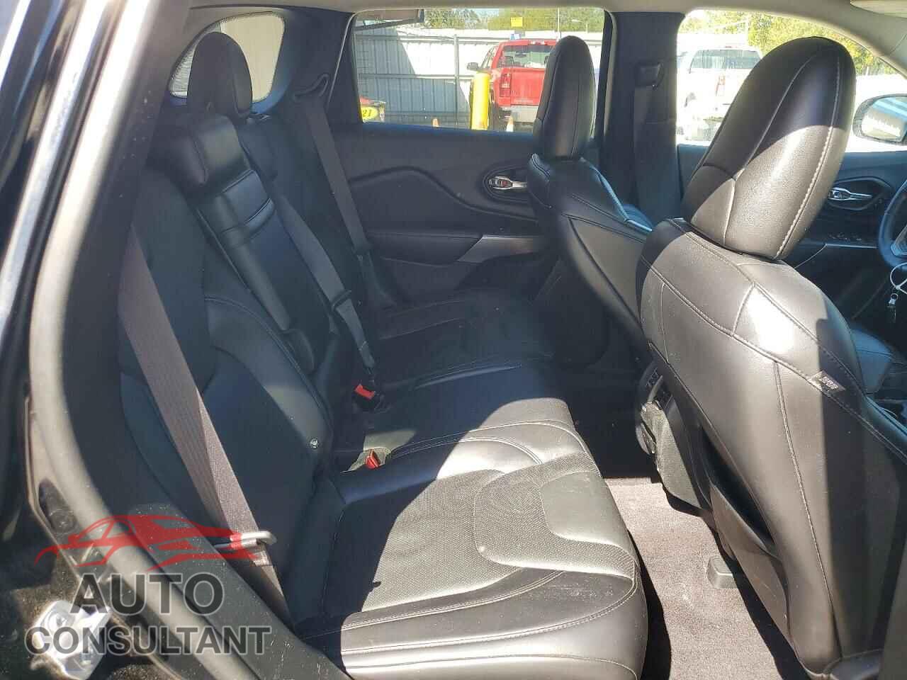 JEEP CHEROKEE 2019 - 1C4PJMDX2KD177381