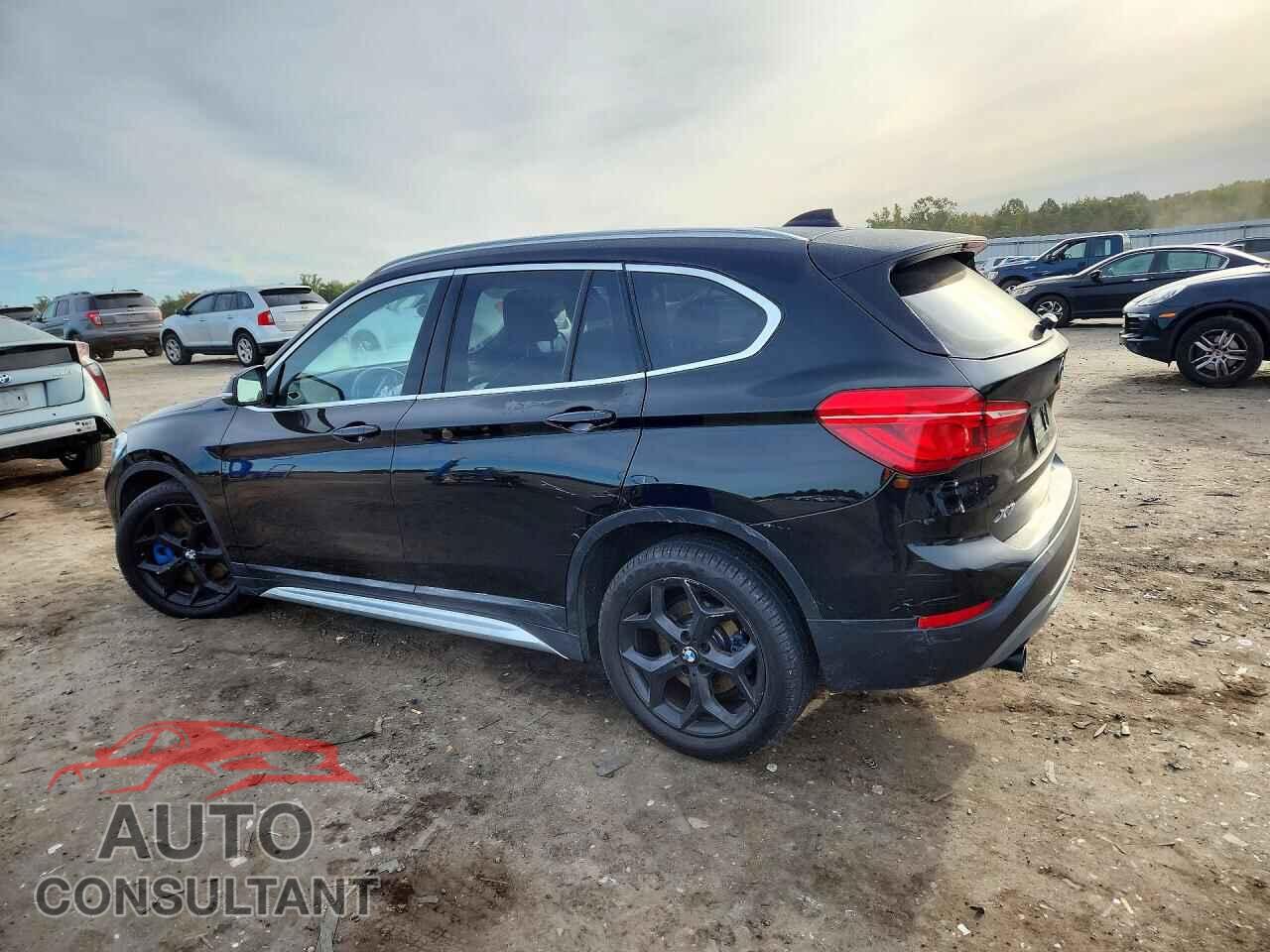 BMW X1 2018 - WBXHT3C31J3H33004