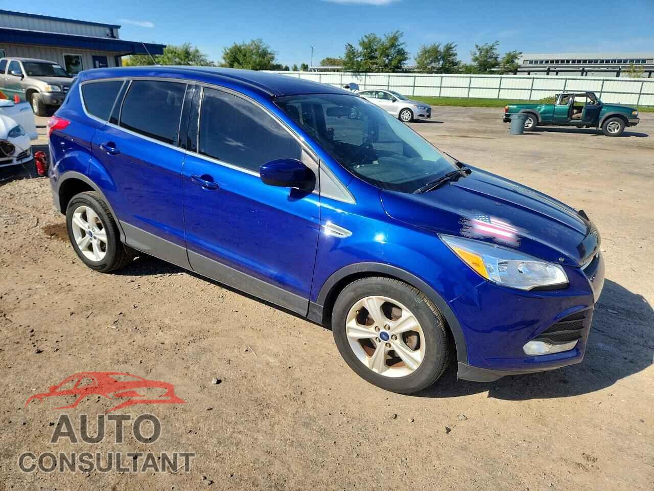 FORD ESCAPE 2015 - 1FMCU0G70FUA01876