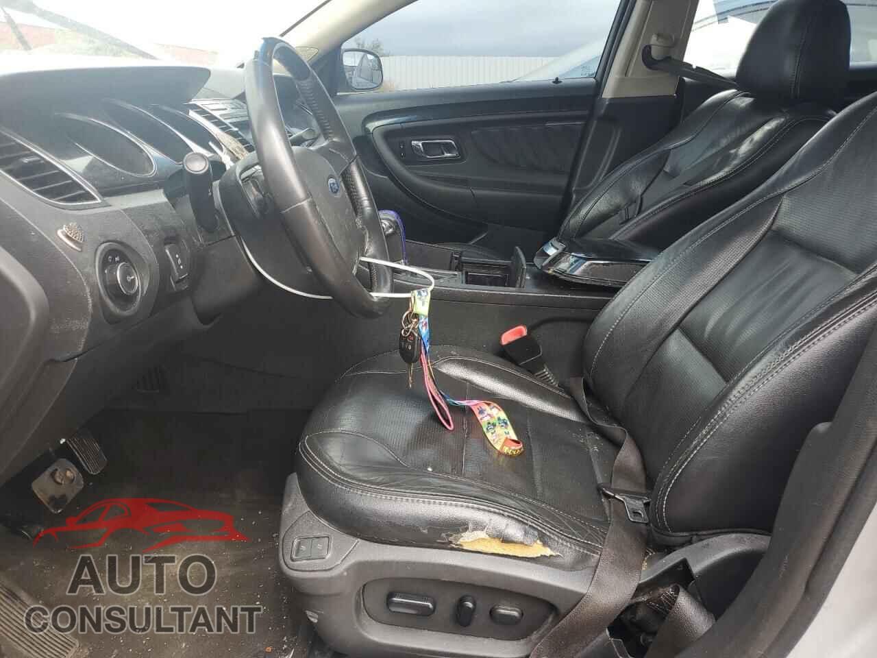 FORD TAURUS 2012 - 1FAHP2FWXCG117592