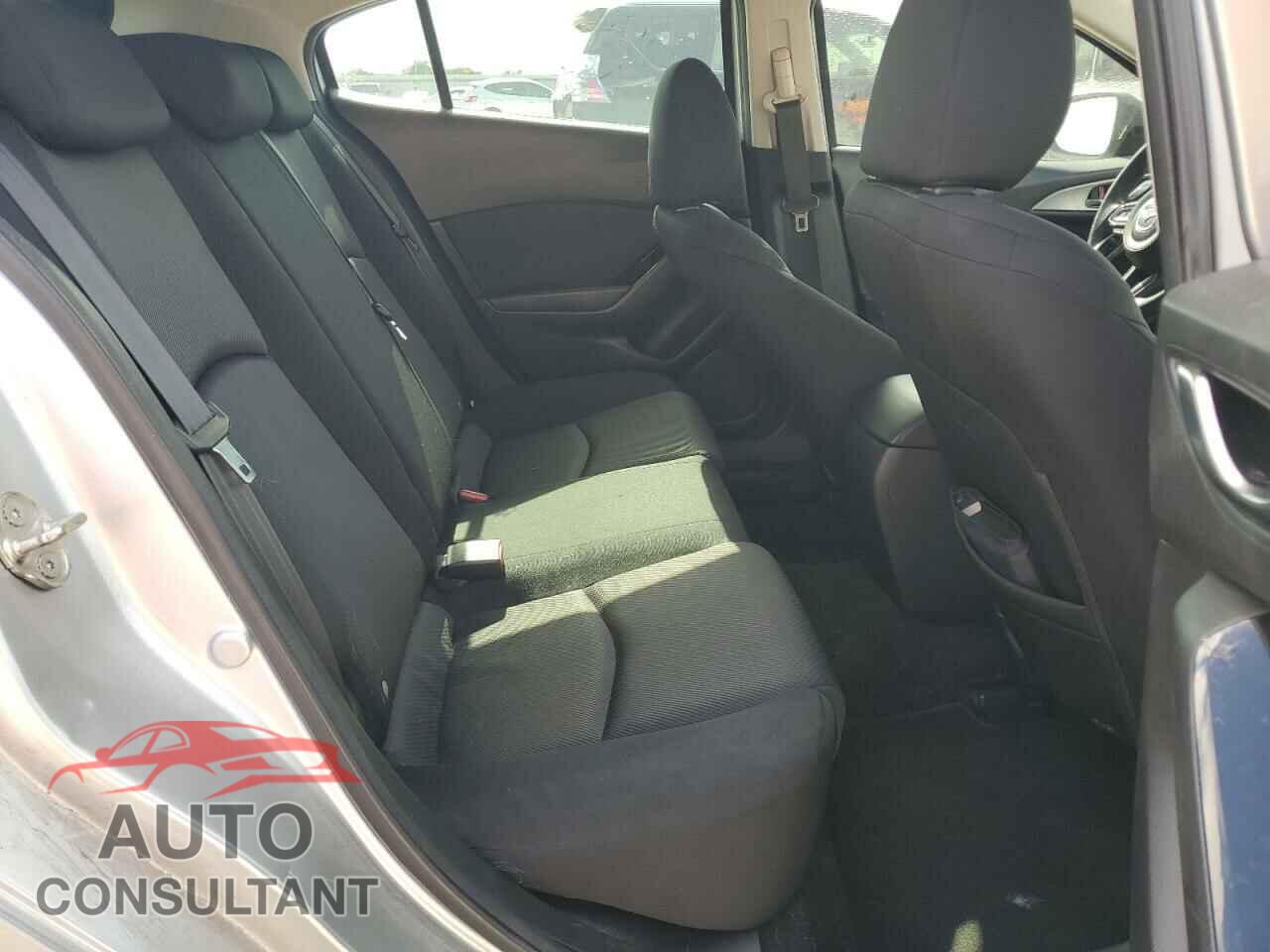 MAZDA 3 2017 - 3MZBN1K73HM114168