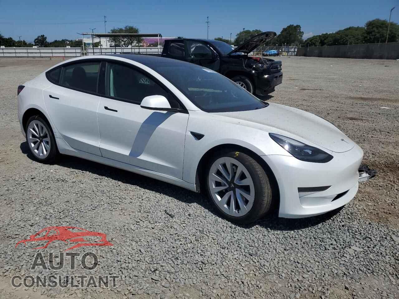 TESLA MODEL 3 2021 - 5YJ3E1EA8MF072108