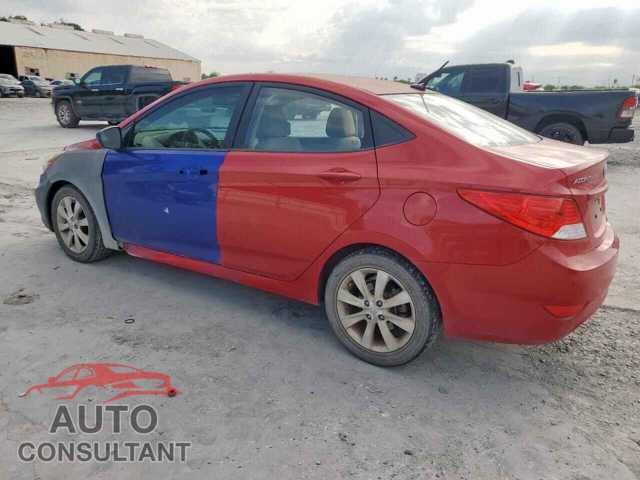 HYUNDAI ACCENT 2012 - KMHCU4AE8CU097072
