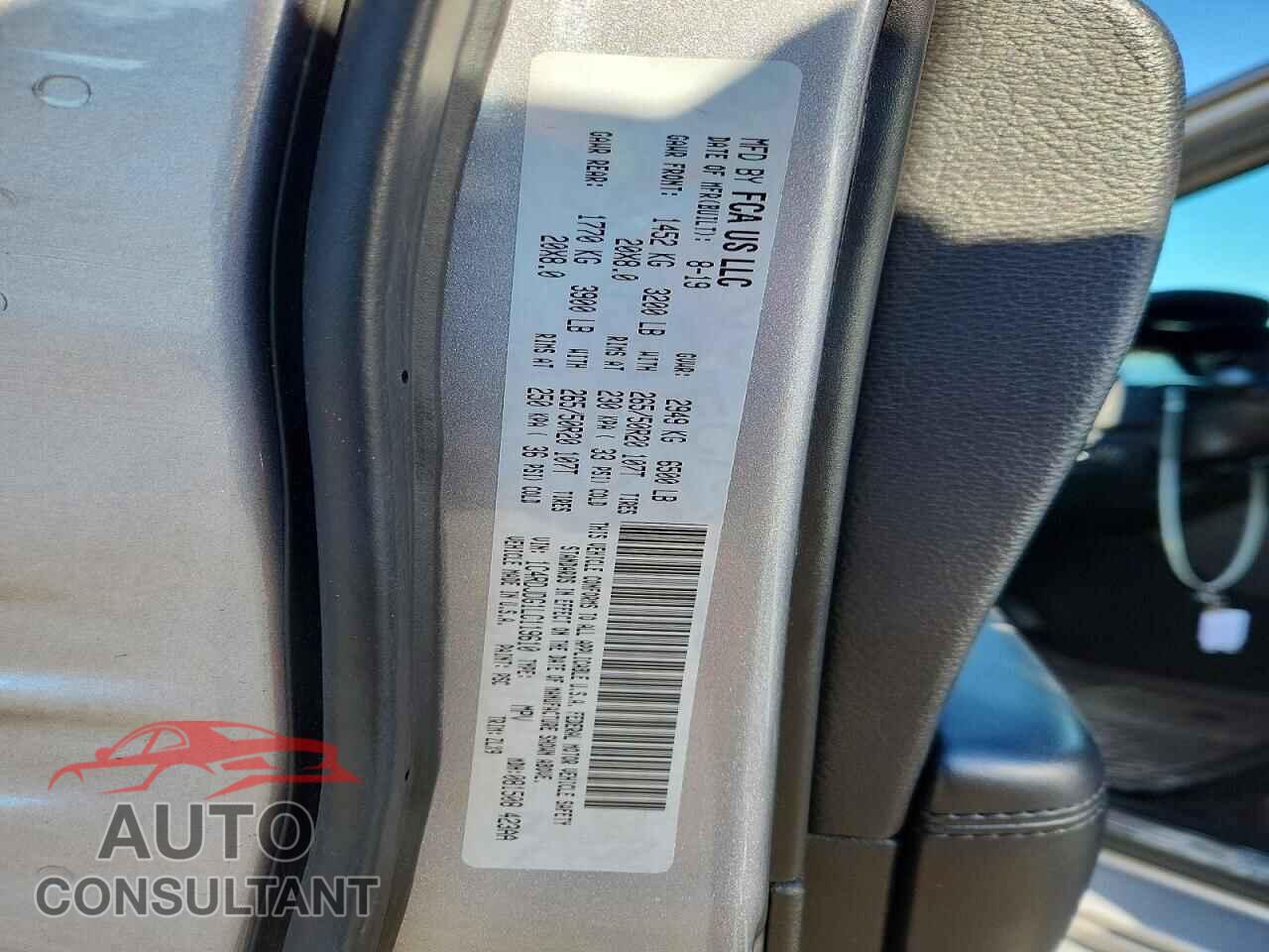 DODGE DURANGO 2020 - 1C4RDJDG1LC119610