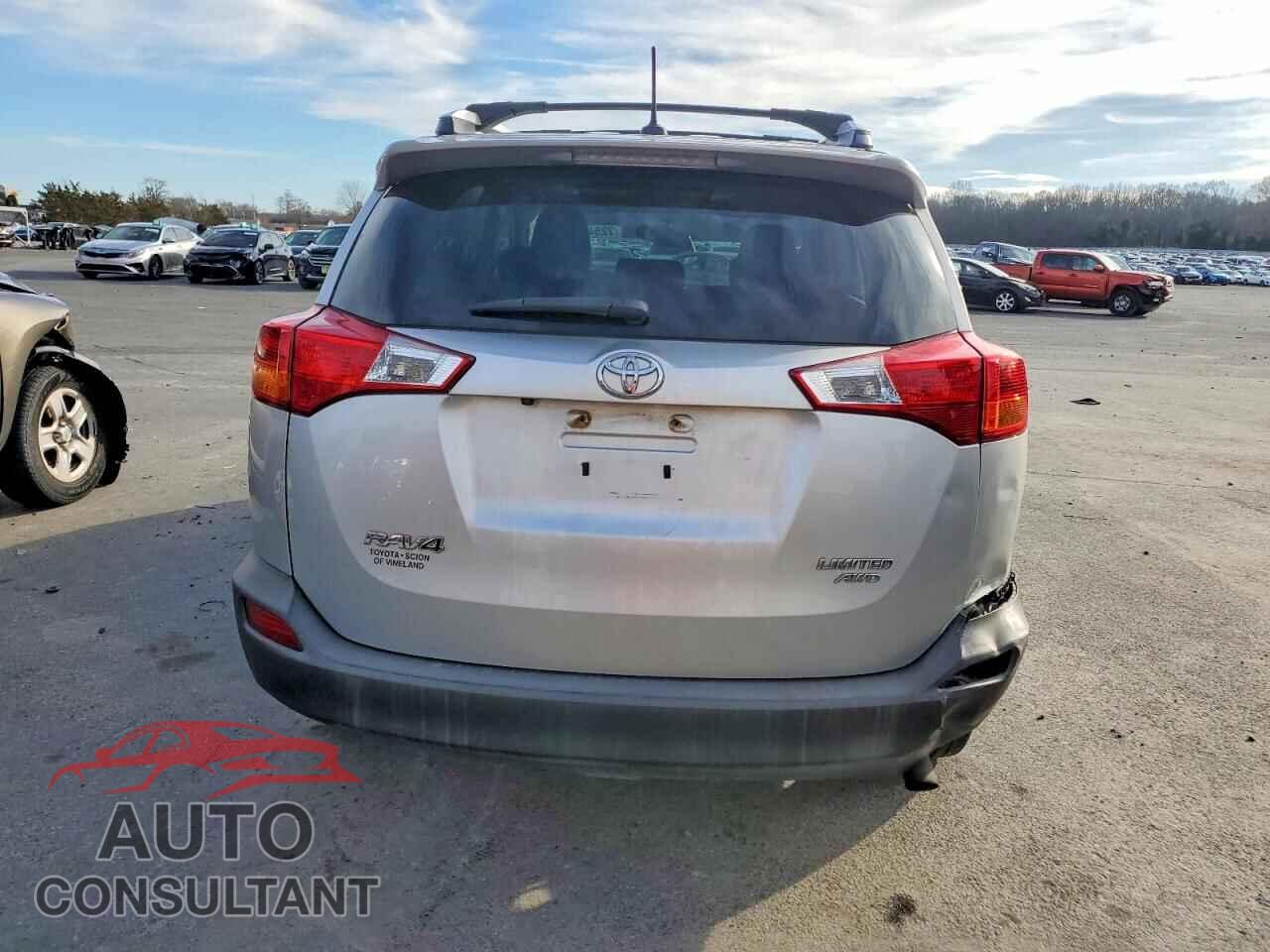 TOYOTA RAV4 2013 - 2T3DFREV0DW076635