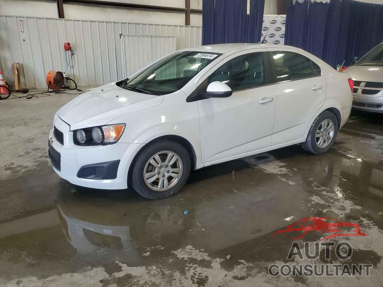 CHEVROLET SONIC 2014 - 1G1JC5SH6E4146228