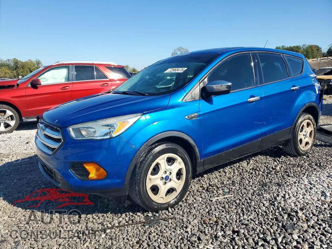 FORD ESCAPE 2017 - 1FMCU0F71HUB73077