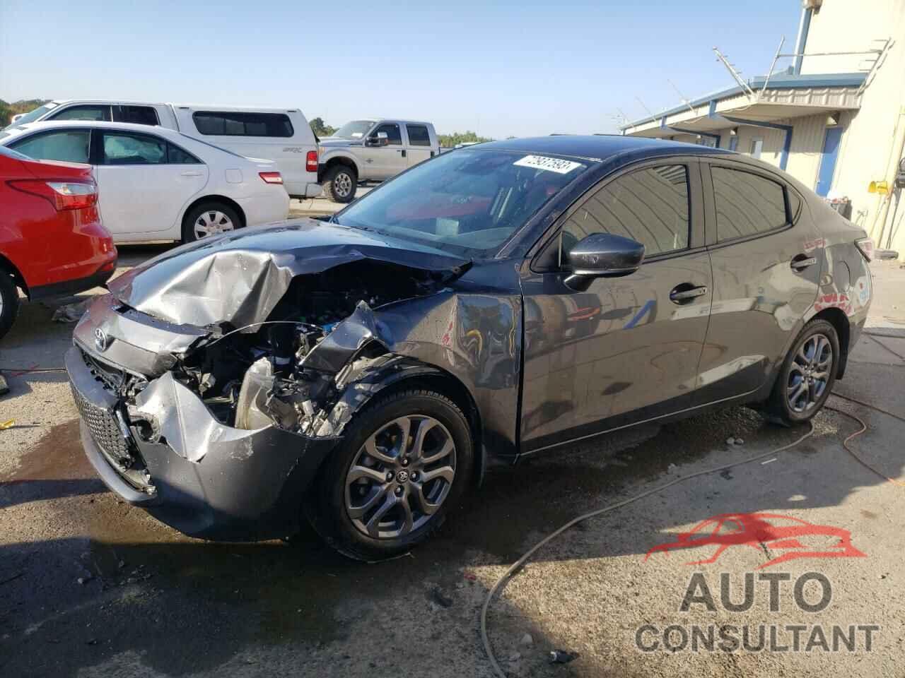 TOYOTA YARIS 2020 - 3MYDLBYV5LY711905