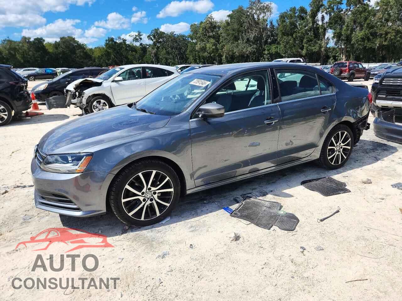VOLKSWAGEN JETTA 2017 - 3VW2B7AJ0HM217718