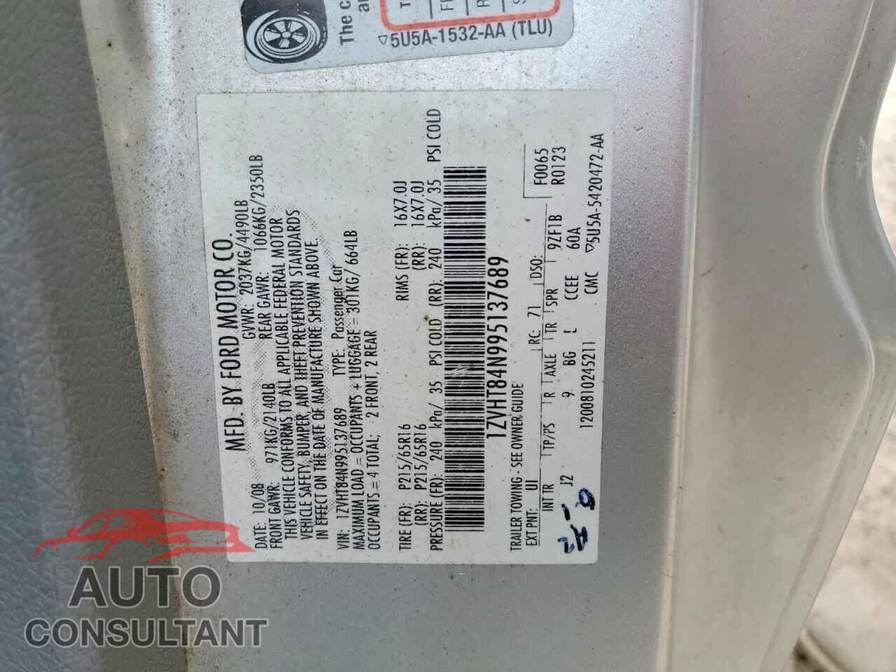 FORD ALL Models 2009 - 1ZVHT84N995137689