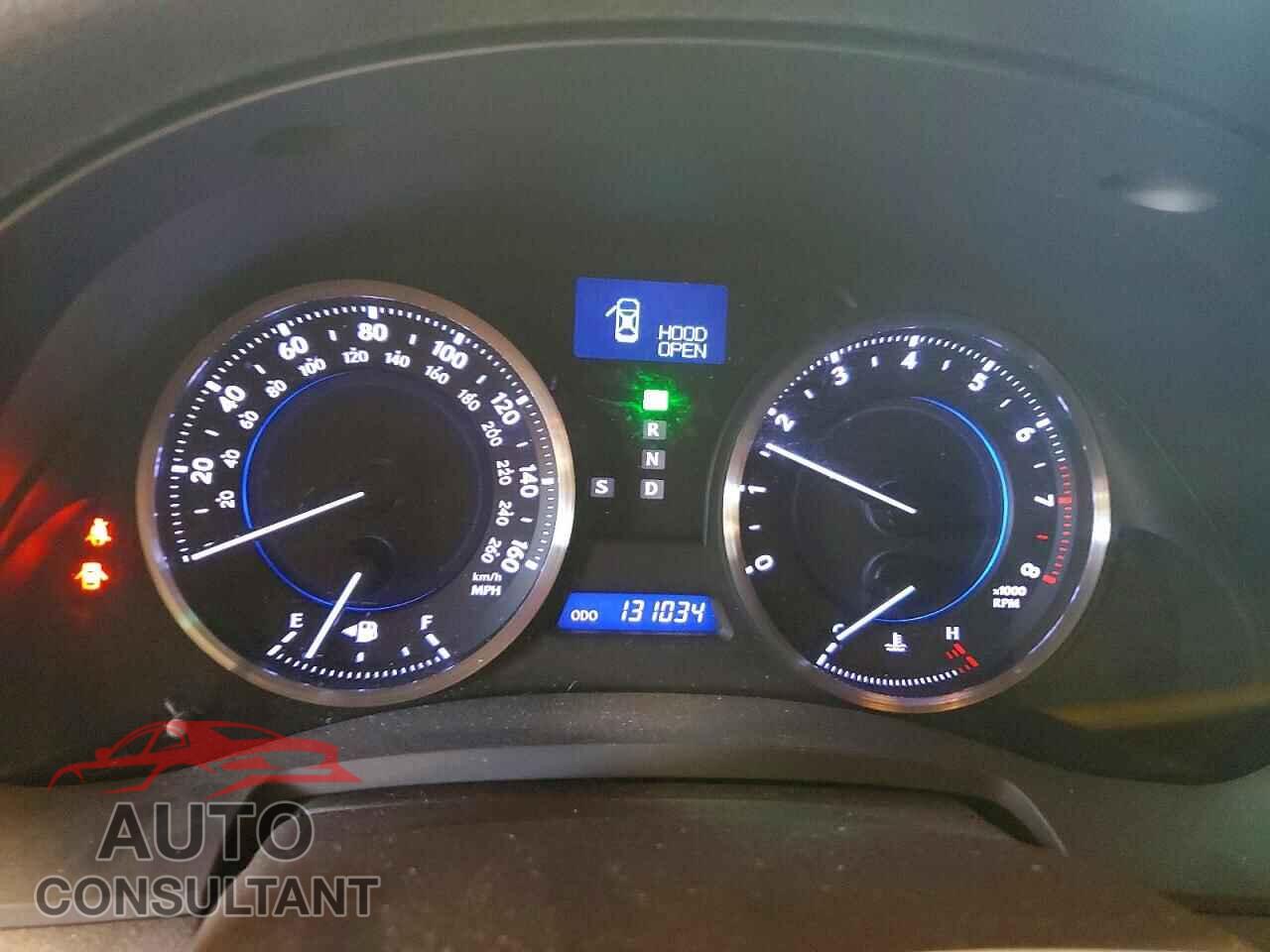 LEXUS IS 2012 - JTHCF5C26C5052759