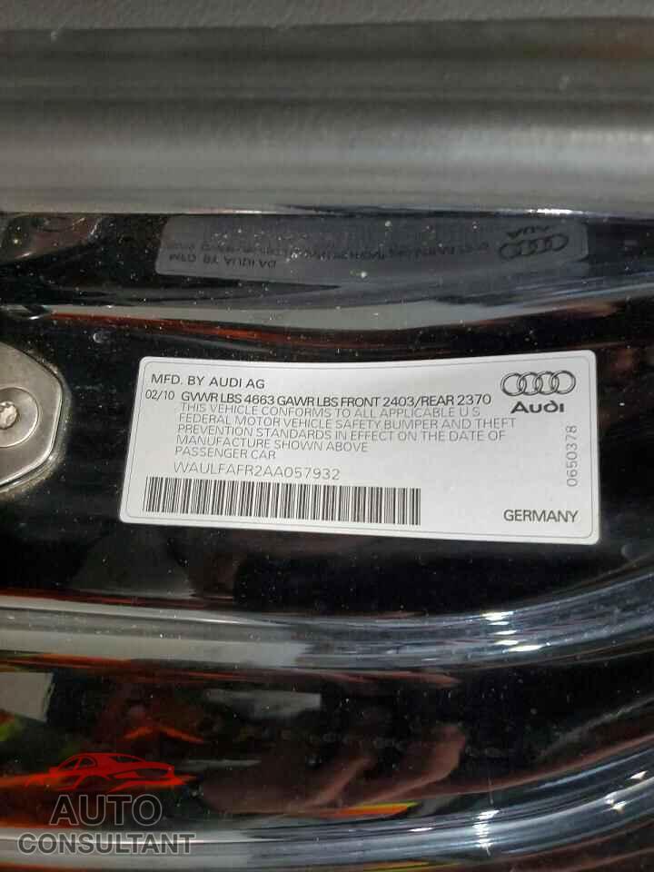 AUDI A5 2010 - WAULFAFR2AA057932