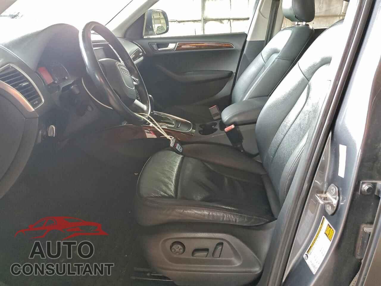 AUDI Q5 2012 - WA1LFAFPXCA121357