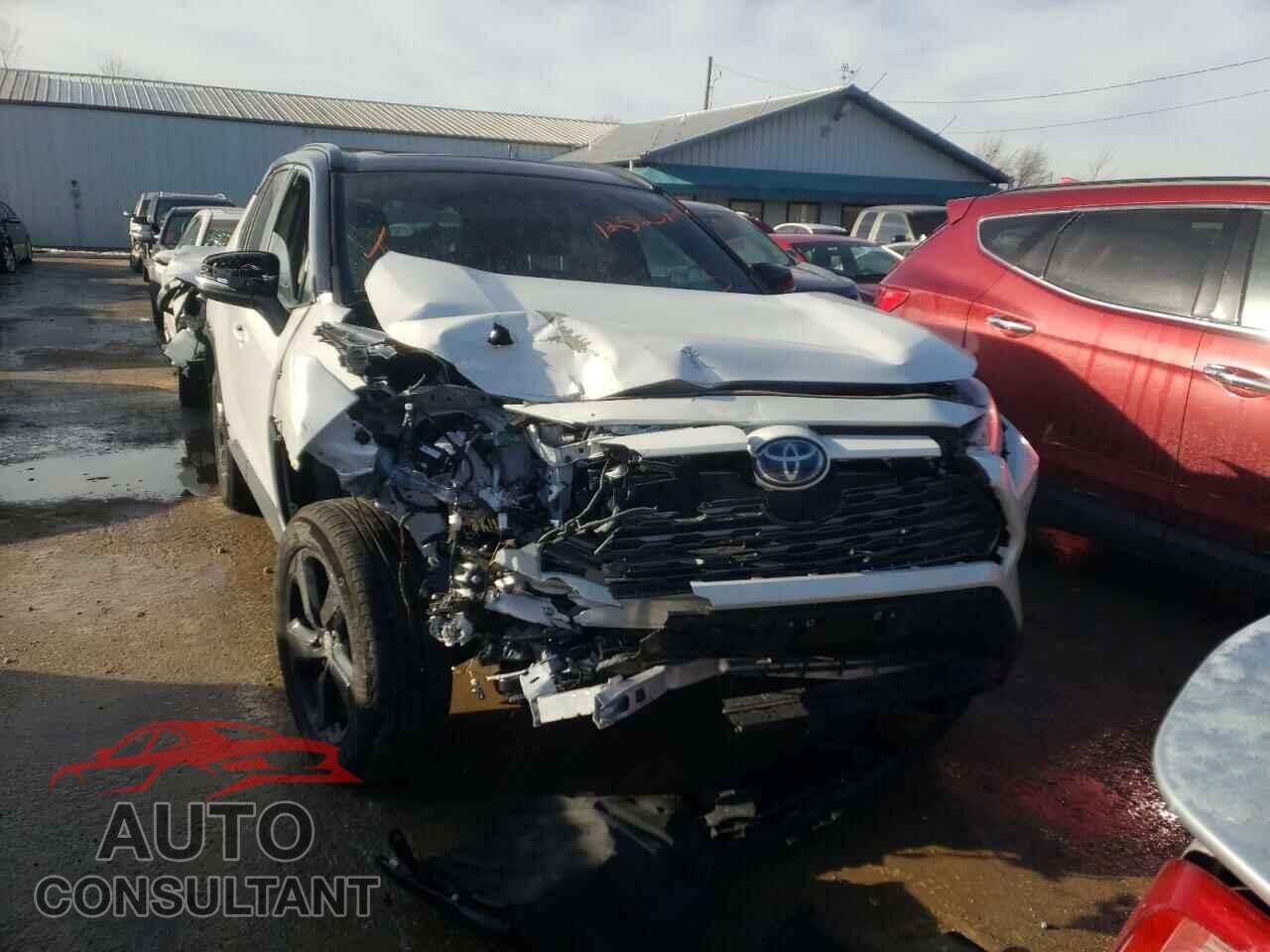 TOYOTA RAV4 2021 - 2T3E6RFV0MW024764