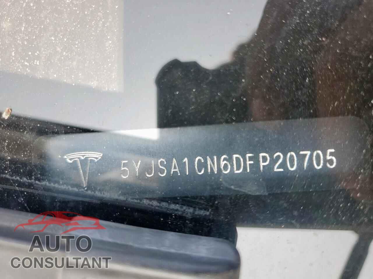 TESLA MODEL S 2013 - 5YJSA1CN6DFP20705