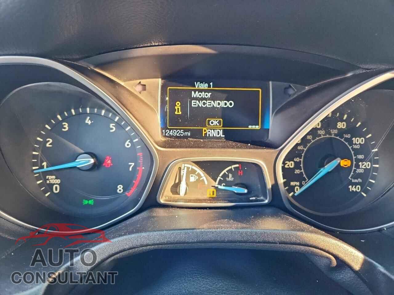 FORD FOCUS 2015 - 1FADP3E27FL305842