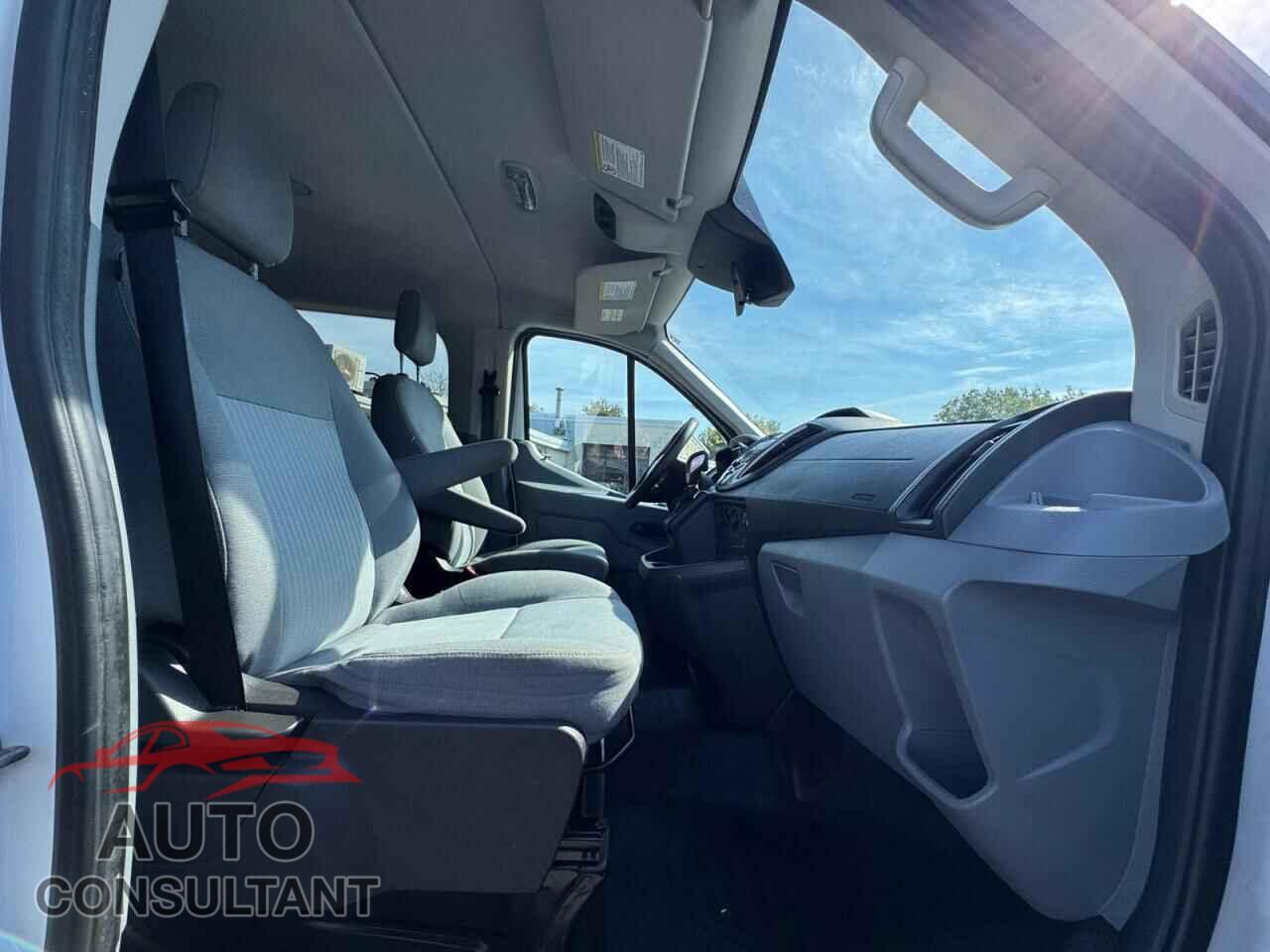 FORD TRANSIT 2015 - 1FBZX2YM1FKA54575