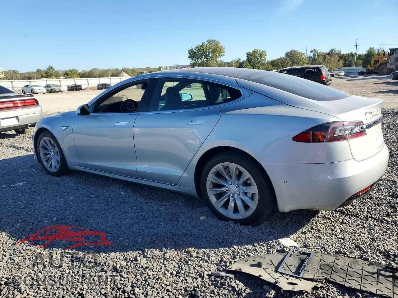 TESLA MODEL S 2016 - 5YJSA1E29GF157219