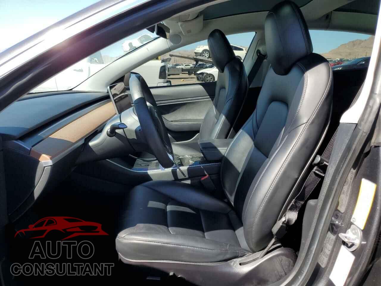 TESLA MODEL 3 2019 - 5YJ3E1EBXKF521567