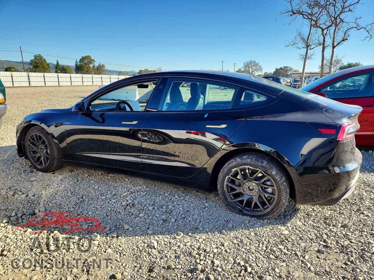 TESLA MODEL 3 2025 - 5YJ3E1EA9SF046615