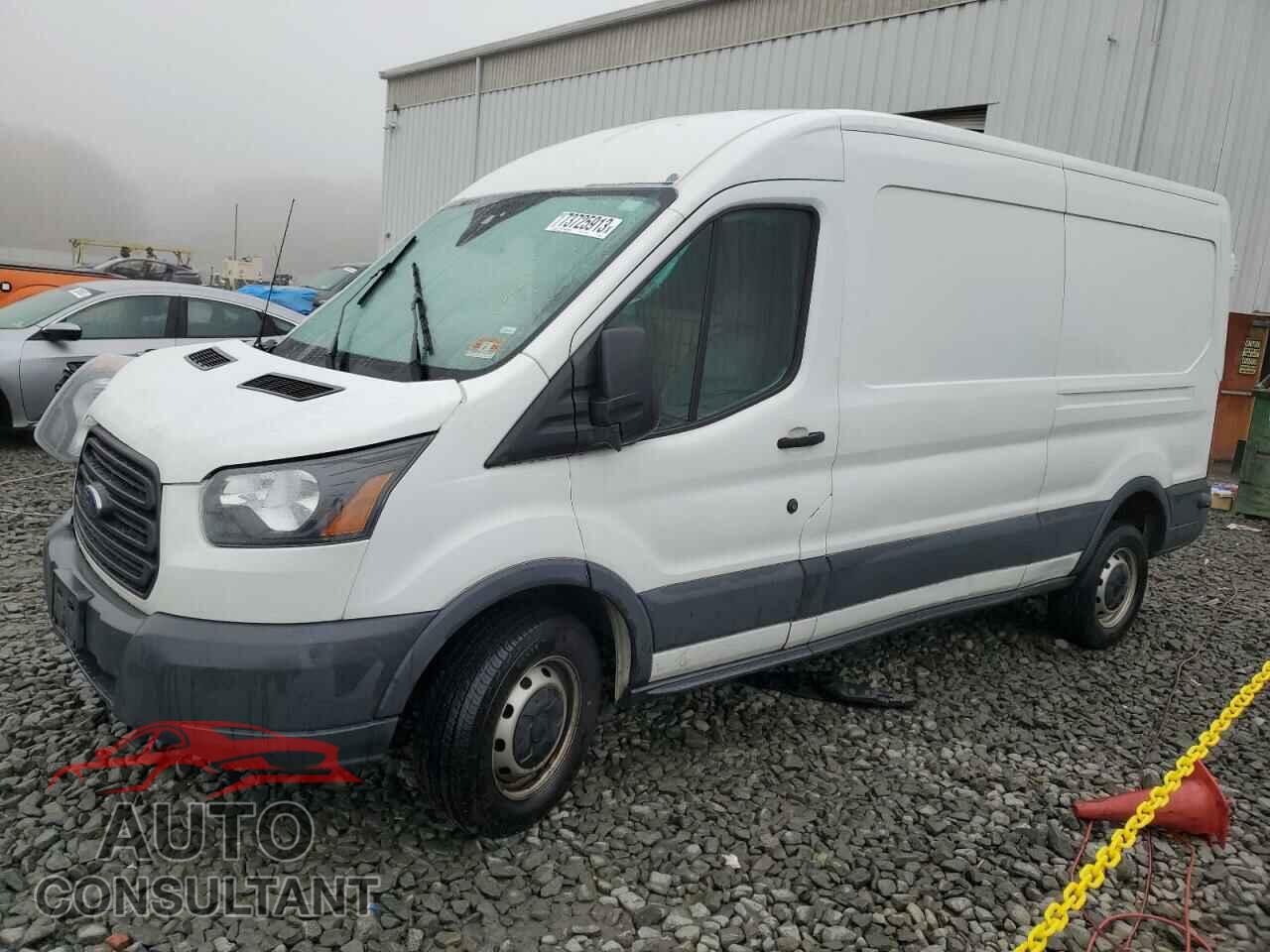 FORD TRANSIT 2018 - 1FTYR2CM5JKB20837