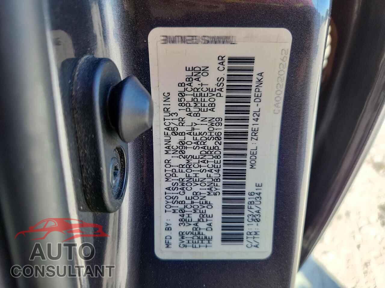 TOYOTA COROLLA 2013 - 5YFBU4EE8DP206199