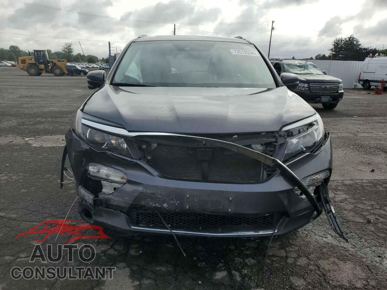 HONDA PILOT 2017 - 5FNYF6H90HB087323