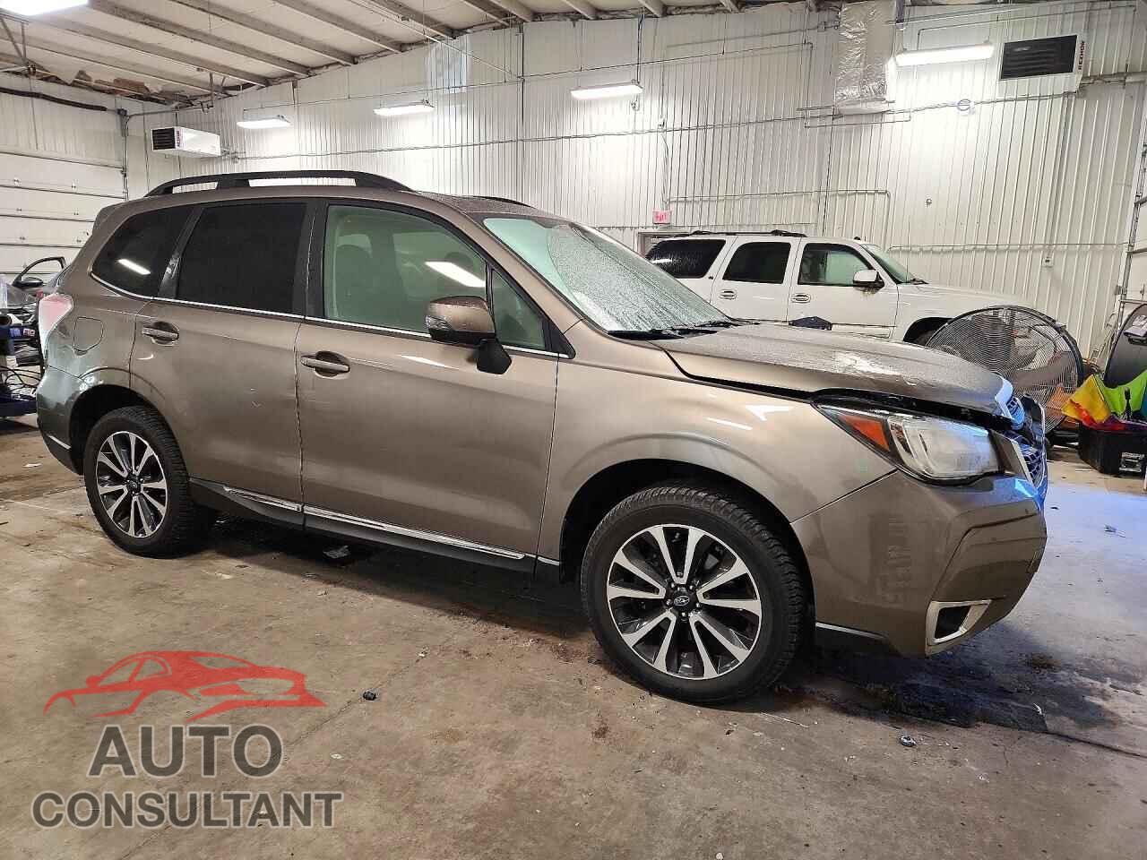 SUBARU FORESTER 2017 - JF2SJGWC9HH523385