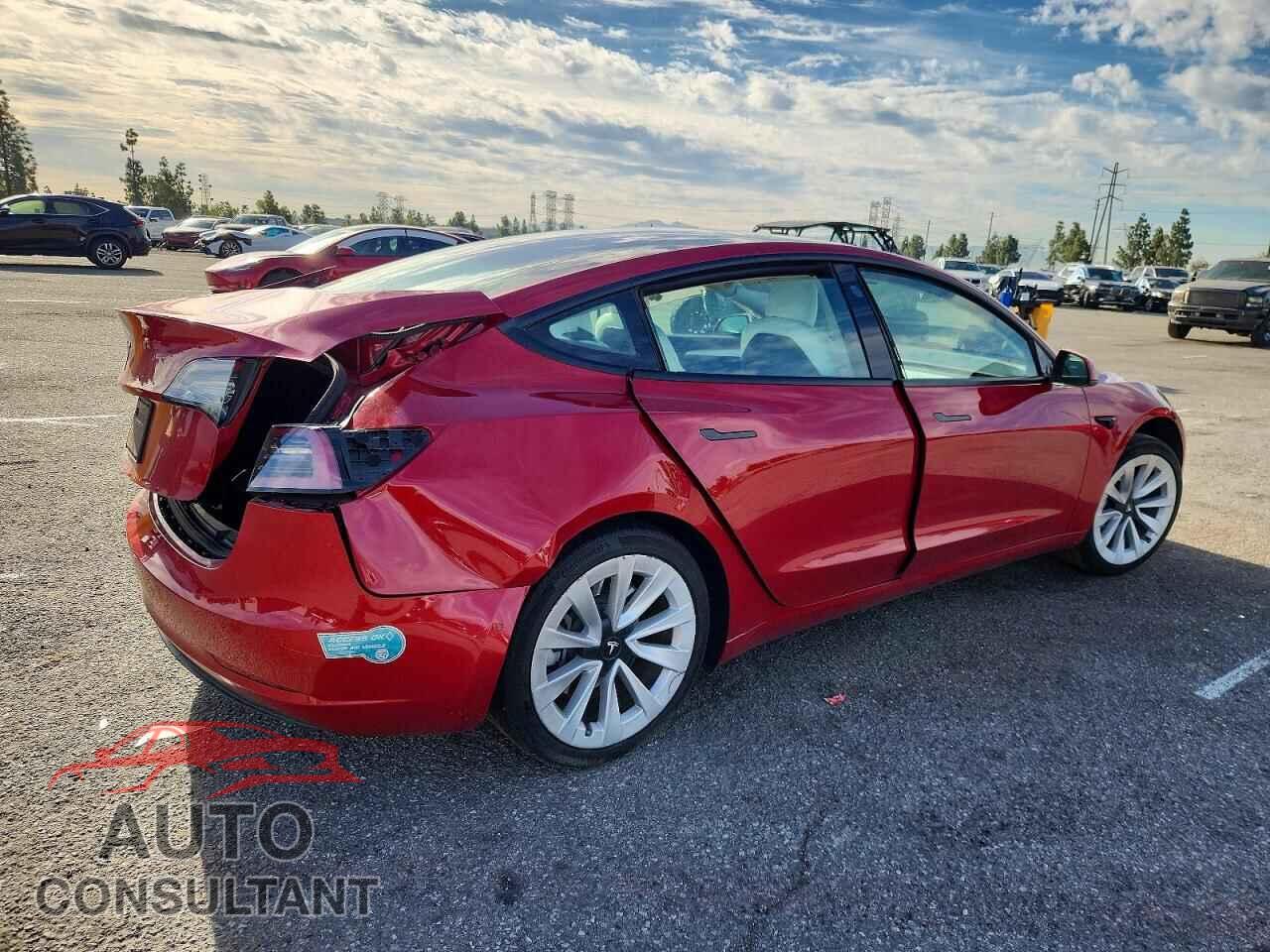 TESLA MODEL 3 2021 - 5YJ3E1EA2MF019257