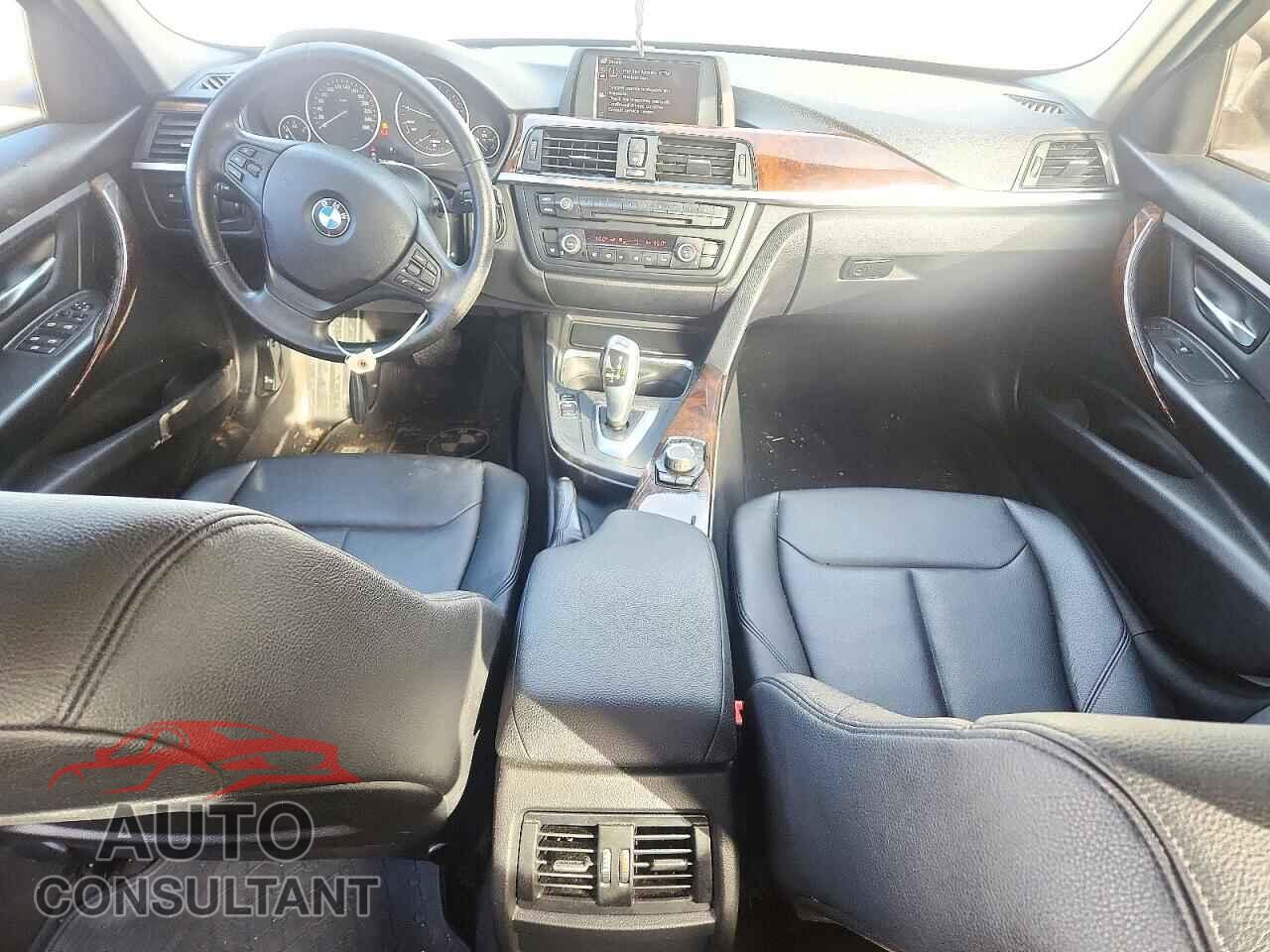 BMW 3 SERIES 2012 - WBA3B1C59CFX99537