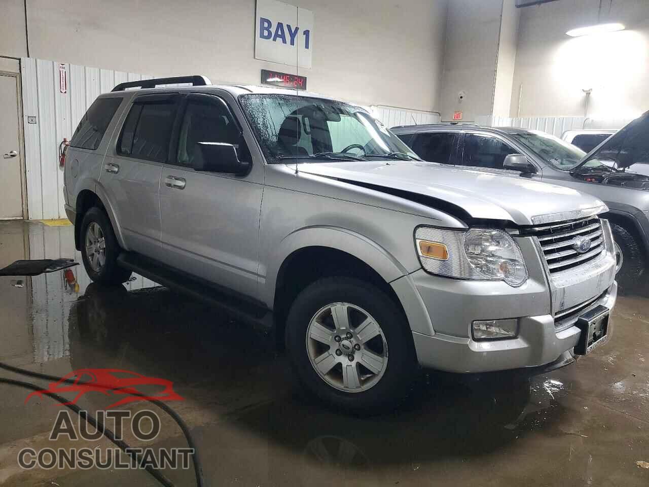 FORD EXPLORER 2009 - 1FMEU73E99UA11090
