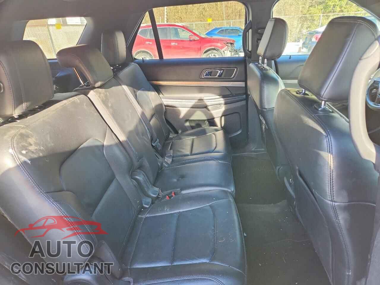FORD EXPLORER 2018 - 1FM5K8D81JGB18819