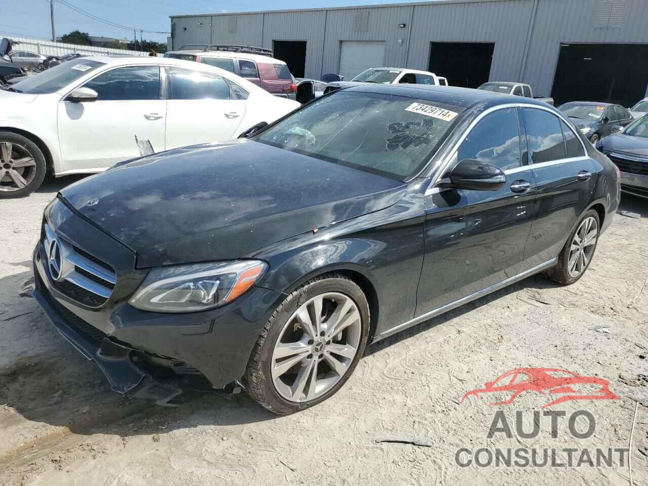 MERCEDES-BENZ C-CLASS 2018 - 55SWF4JB7JU268559