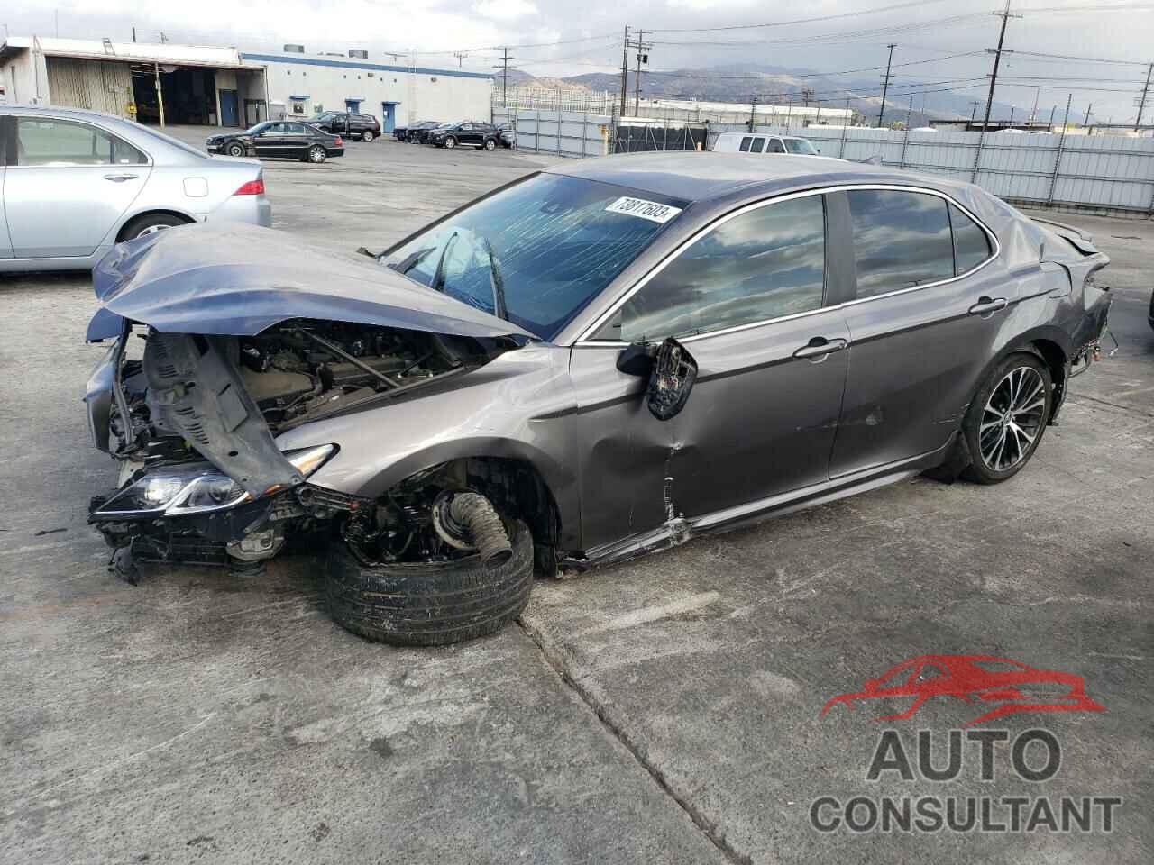 TOYOTA CAMRY 2020 - 4T1G11AK0LU967976