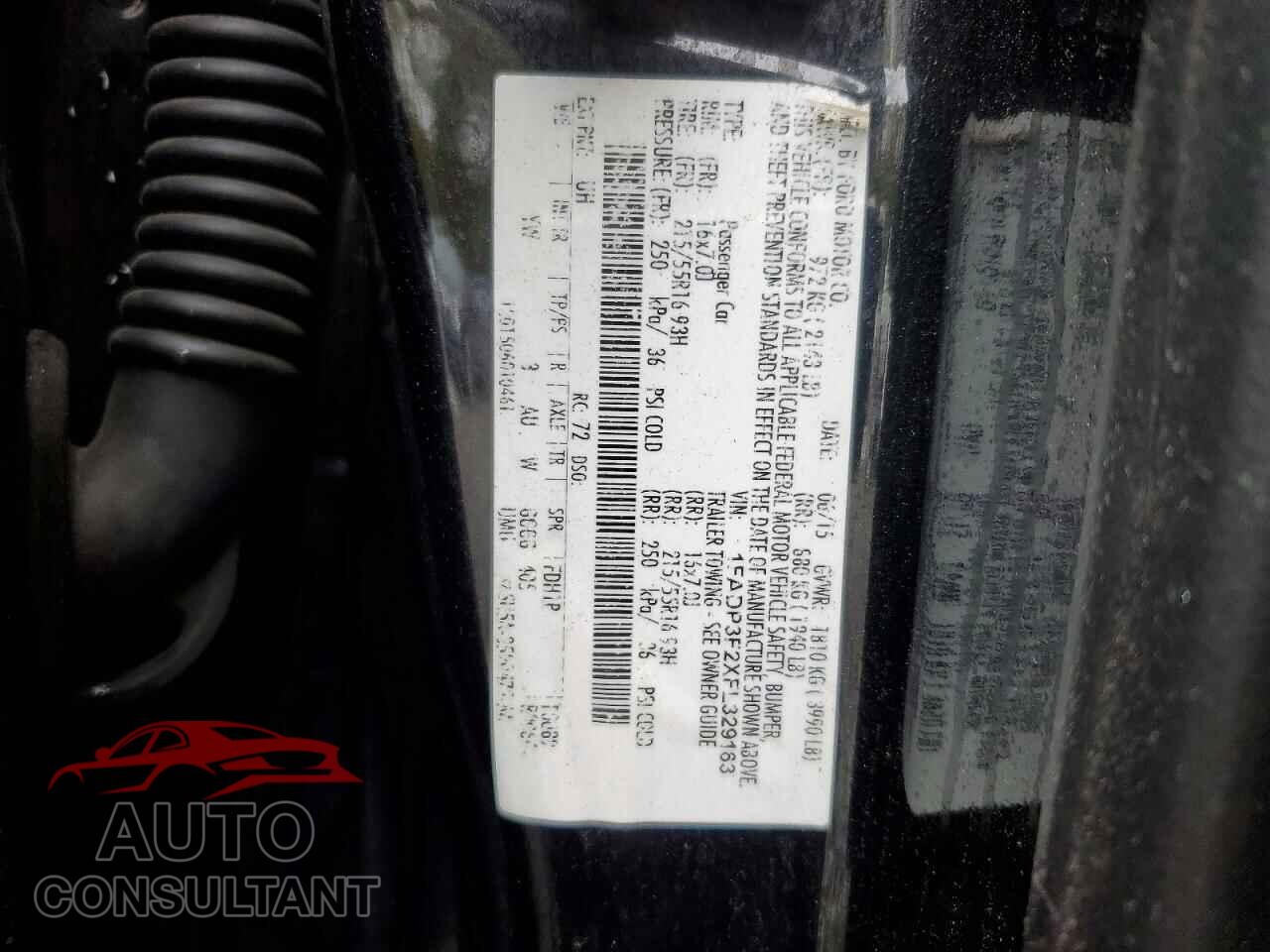 FORD FOCUS 2015 - 1FADP3F2XFL329163