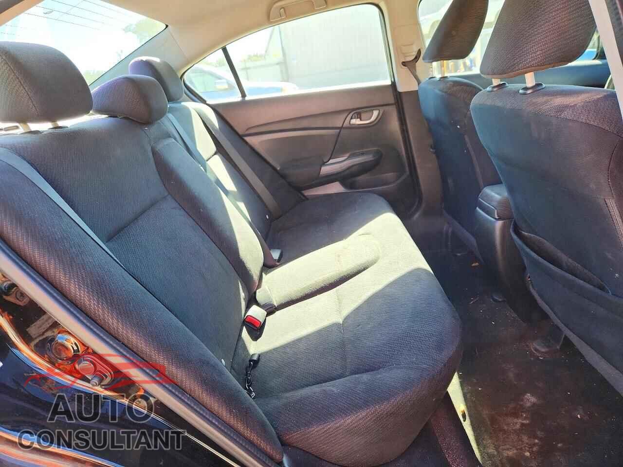 HONDA CIVIC 2013 - 19XFB2F52DE205352