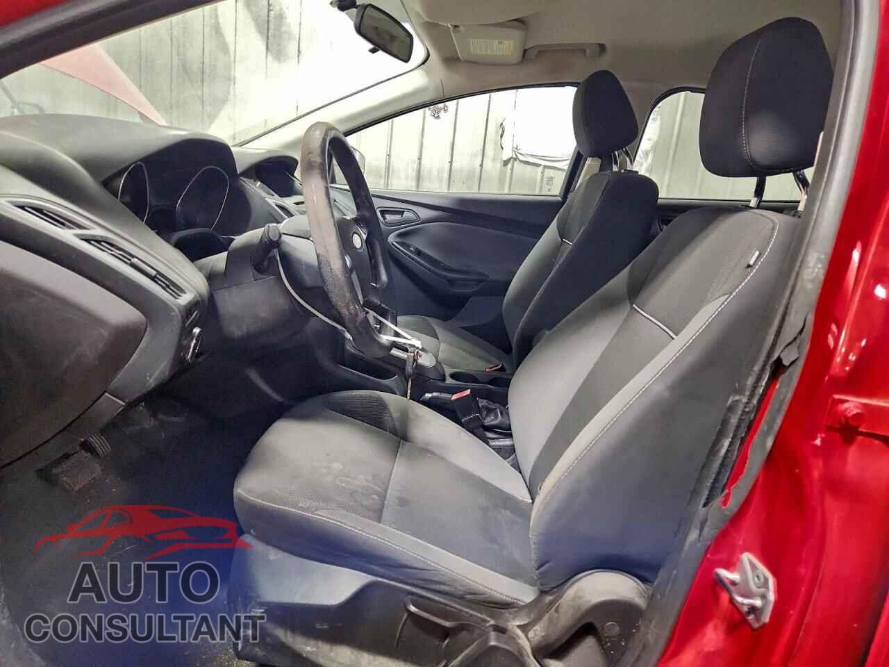 FORD FOCUS 2012 - 1FAHP3F20CL132046