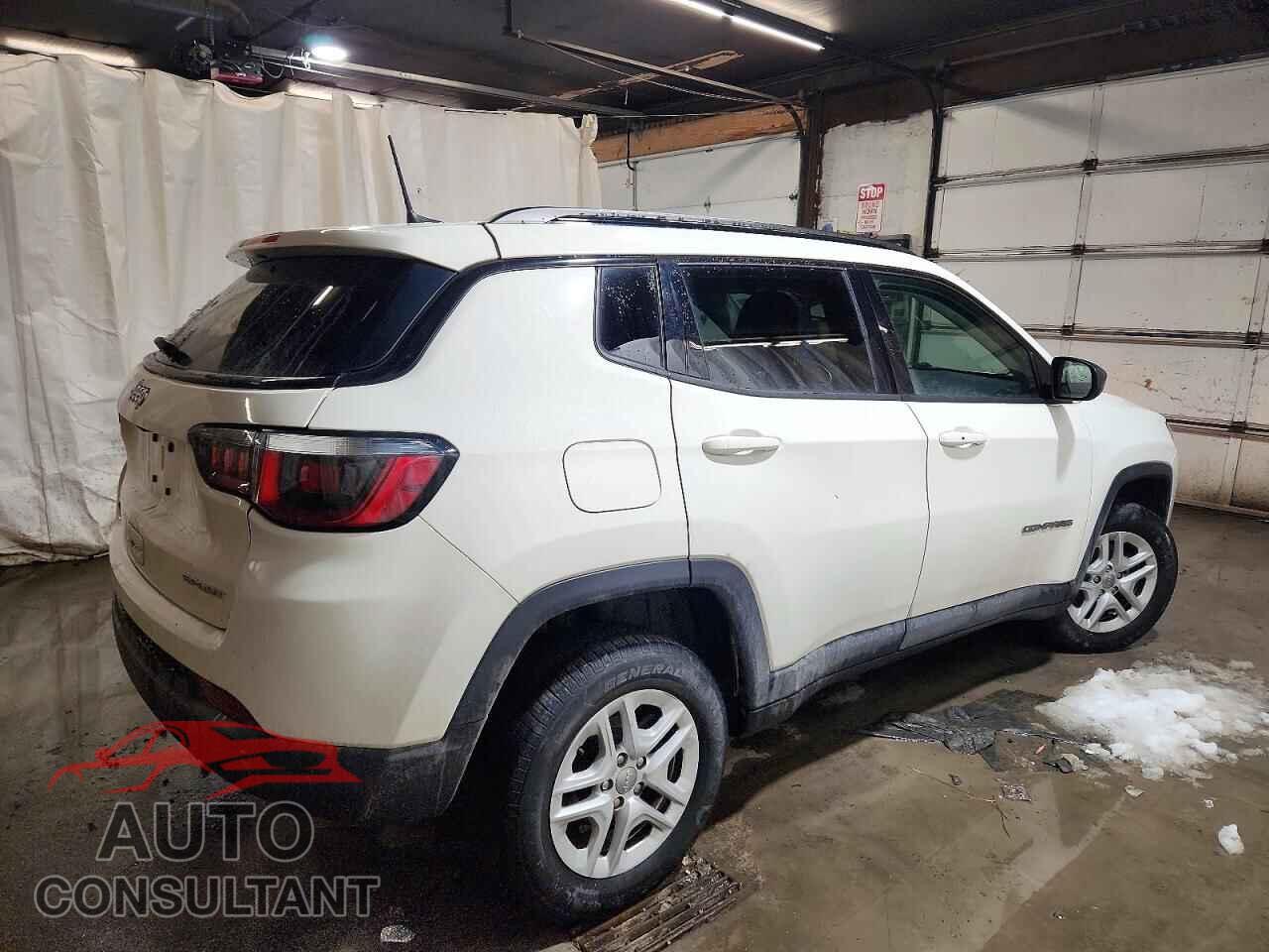 JEEP COMPASS 2018 - 3C4NJDAB9JT419043