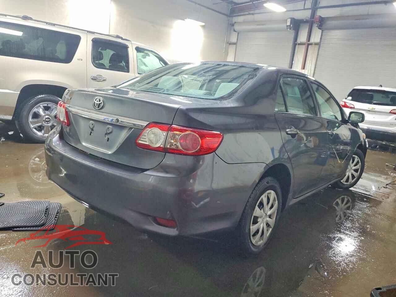 TOYOTA COROLLA 2012 - 2T1BU4EE9CC773052