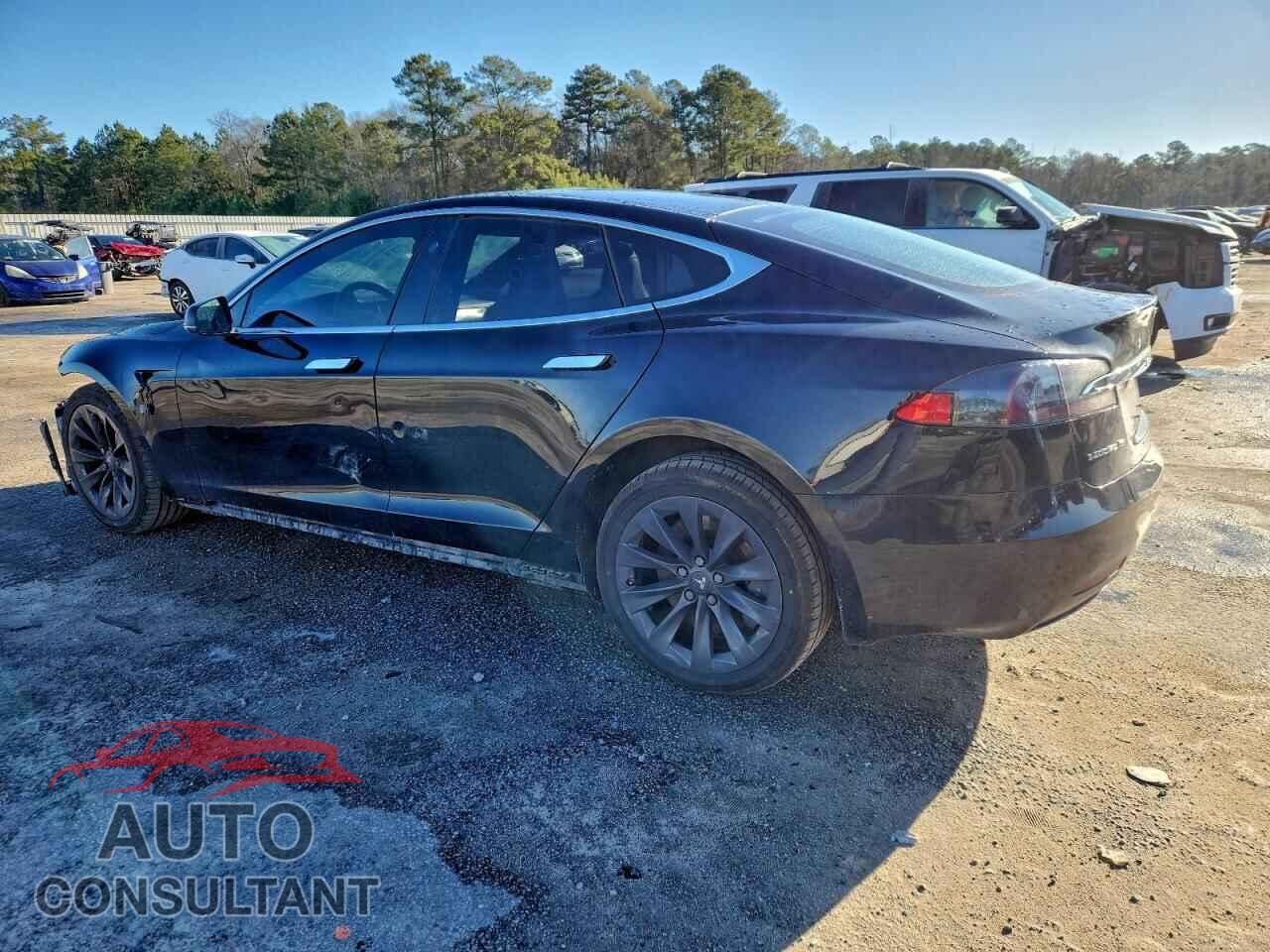 TESLA MODEL S 2018 - 5YJSA1E22JF276687