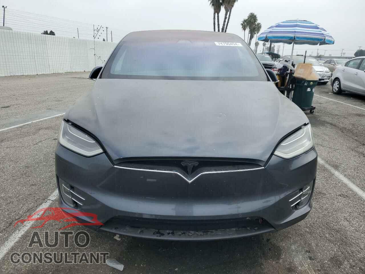 TESLA MODEL X 2019 - 5YJXCDE25KF158944